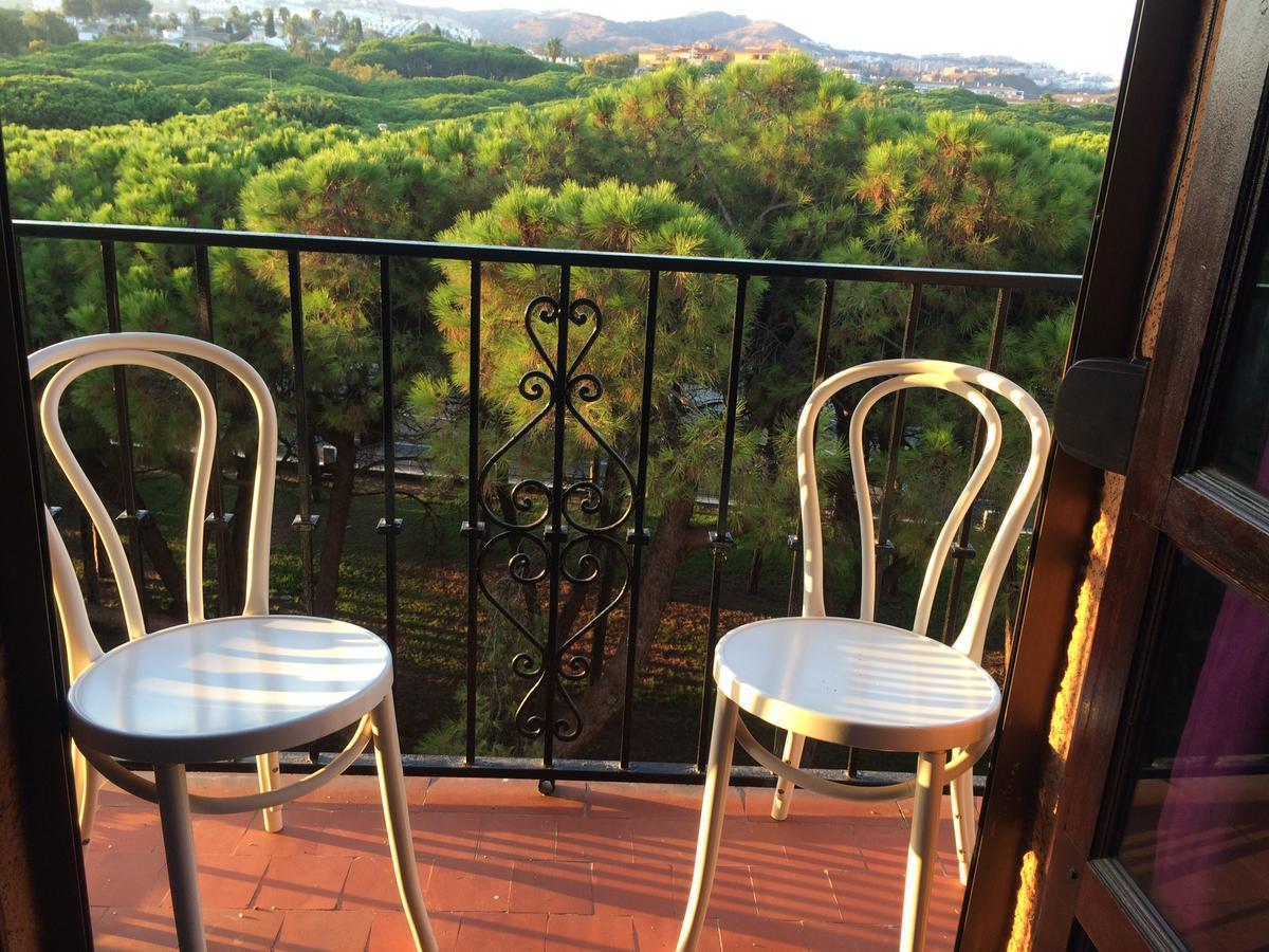 Mansion Alhamar - 2 Bedroom, Frontline Beach, Mountain Views, Full Size Pool, Tennis Courts, Close To Shops, On-Site Bar & Chiringuito Sitio de Calahonda Eksteriør billede