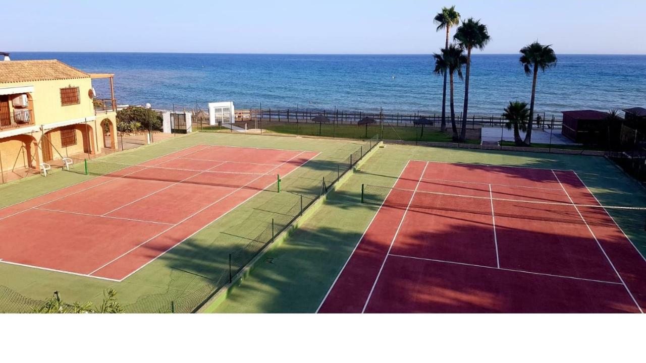 Mansion Alhamar - 2 Bedroom, Frontline Beach, Mountain Views, Full Size Pool, Tennis Courts, Close To Shops, On-Site Bar & Chiringuito Sitio de Calahonda Eksteriør billede